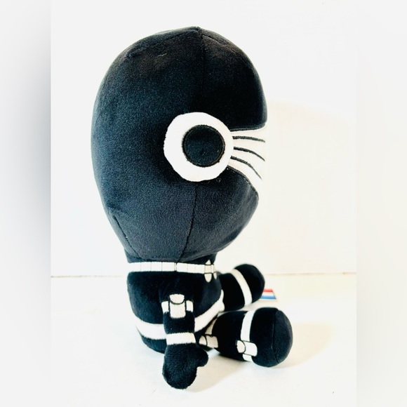 G.I. Joe Snake Eyes Plush With Enamel Pin Tags 2020 Symbiote Studios Hasbro - Picture 2 of 6